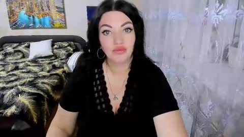 lady_boom_ online show from April 2026 05:49:01 PM