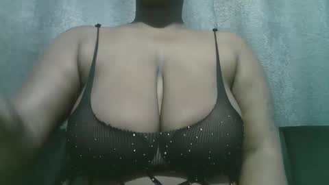 lady_dearra online show from September 2025 01:16:02 AM