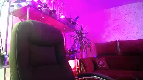 Lady Gloria online show from December 2024 08:11:02 AM