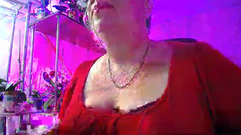 Lady Gloria online show from January 2025 08:36:01 AM