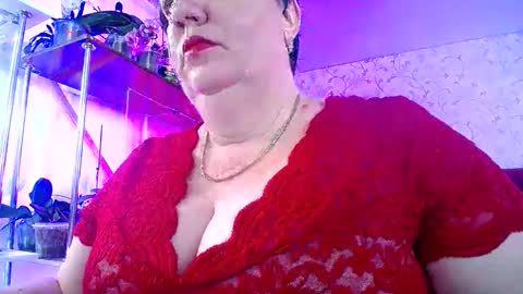 Snapshot of lady_gloria chatting on May 2026 09:04:01 AM Lady Gloria online show from May 2026 09:04:01 AM