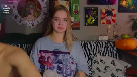 KENDALL  NATHANPVT IS OPEN online show from September 2025 06:10:02 PM