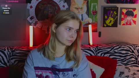 KENDALL  NATHANPVT IS OPEN online show from September 2025 06:33:01 PM