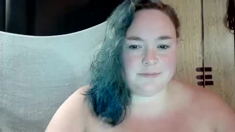 Snapshot of lady_lynns_shadow chatting on October 2025 09:48:01 PM Lady Lynns Shadow online show from October 2025 09:48:01 PM