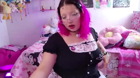 Lady  online show from January 2026 08:23:01 PM