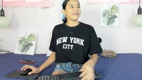 Snapshot of lady_rossee chatting on September 2025 01:35:01 PM Leidy online show from September 2025 01:35:01 PM