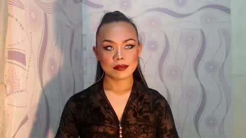 lady_shane26 online show from May 2026 11:26:02 AM
