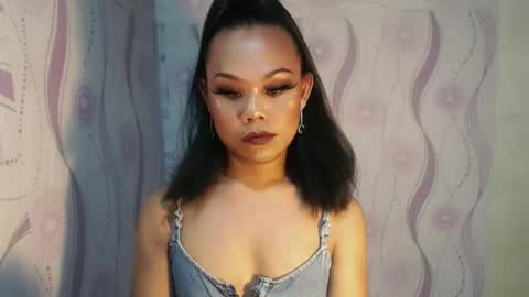 lady_shane26 online show from May 2026 01:57:16 AM