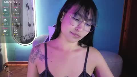 Lady Violet Bridgerton online show from September 2025 09:51:01 PM