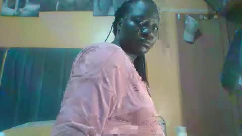 lindah32 online show from June 2026 08:34:02 PM