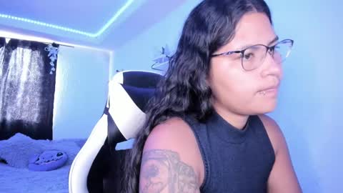  Lady  online show from December 2024 08:58:02 PM