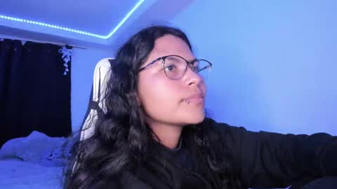  Lady  online show from December 2024 06:44:01 AM