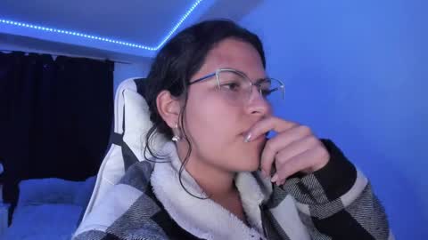  Lady  online show from January 2025 04:13:01 AM