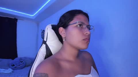  Lady  online show from January 2025 02:55:01 AM