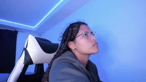  Lady  online show from February 2025 07:16:02 AM