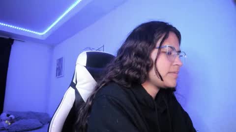  Lady  online show from February 2026 04:27:01 AM