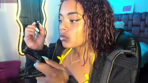 leidy daniela online show from January 2025 05:16:02 AM