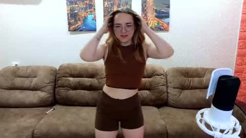 Snapshot of ladydary chatting on July 2026 06:31:01 AM Hello im May online show from July 2026 06:31:01 AM