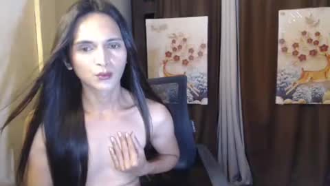 Snapshot of ladygreen03 chatting on March 2025 05:18:02 PM ladygreen03 online show from March 2025 05:18:02 PM