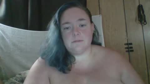 Snapshot of ladylynn13 chatting on September 2025 04:45:01 PM LadyLynn13 online show from September 2025 04:45:01 PM