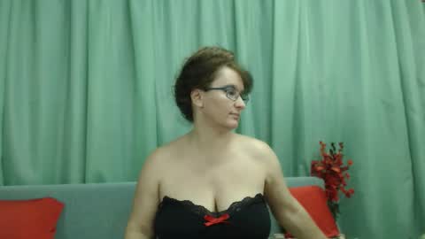 Snapshot of ladymagickiss chatting on December 2024 01:18:02 PM Nicole.... online show from December 2024 01:18:02 PM