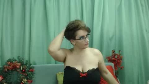 Snapshot of ladymagickiss chatting on December 2024 01:11:02 PM Nicole.... online show from December 2024 01:11:02 PM