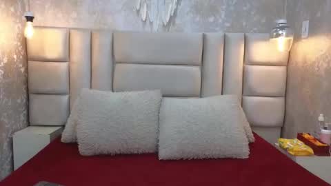 LadyMiaX online show from April 2026 03:02:01 AM