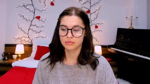 Amelia online show from February 2025 05:04:02 AM