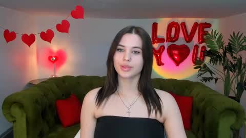 Amelia online show from March 2025 07:28:02 PM