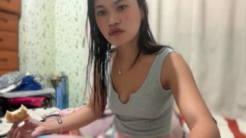 ladypetite11 online show from February 2026 12:41:01 AM