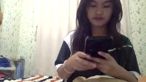 ladypetite11 online show from February 2026 02:00:01 AM