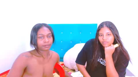 Snapshot of ladypussy69779756 chatting on December 2024 06:21:01 PM laura online show from December 2024 06:21:01 PM