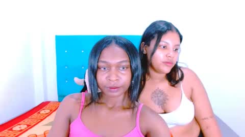Snapshot of ladypussy69779756 chatting on December 2024 02:01:02 AM laura online show from December 2024 02:01:02 AM