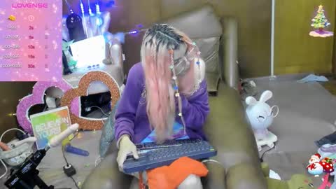 Skinnygirl online show from October 2025 01:59:02 AM