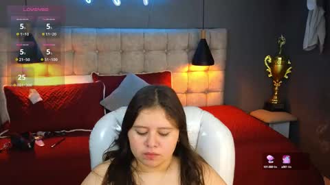 Snapshot of laia_and_aloby chatting on February 2025 10:47:02 PM online show from February 2025 10:47:02 PM