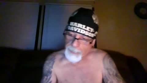 Snapshot of laidbackluxury chatting on June 2026 06:52:02 AM laidbackluxury online show from June 2026 06:52:02 AM