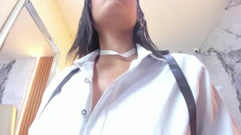   online show from October 2025 07:48:02 PM