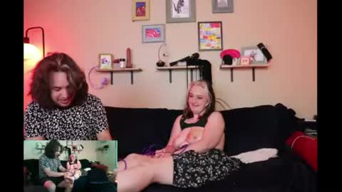 Snapshot of laineydarling chatting on July 2026 07:27:02 AM Lainey Darling online show from July 2026 07:27:02 AM