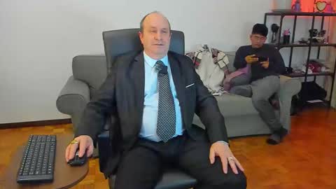 lajose52 online show from November 2025 03:21:01 PM