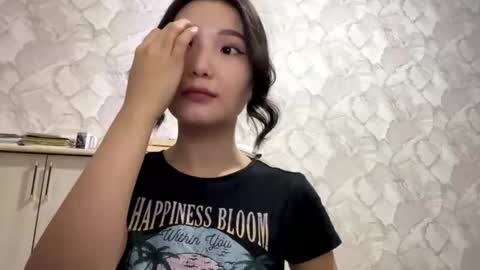 Snapshot of lakeishatimber chatting on September 2025 03:22:02 PM Luna online show from September 2025 03:22:02 PM