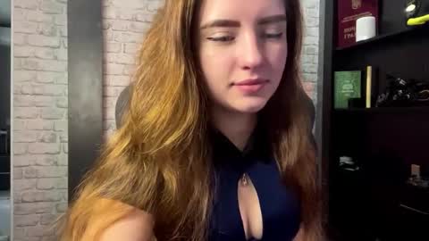 Snapshot of lakeishatimber chatting on November 2025 06:34:02 AM Luna online show from November 2025 06:34:02 AM