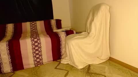 LalaMy online show from December 2025 06:09:02 AM