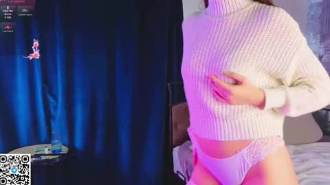 Snapshot of lalajecks chatting on October 2025 08:17:01 AM Julia online show from October 2025 08:17:01 AM