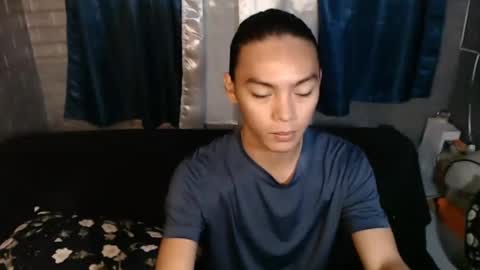 lalakinghugecock_2 online show from January 2025 05:06:01 PM
