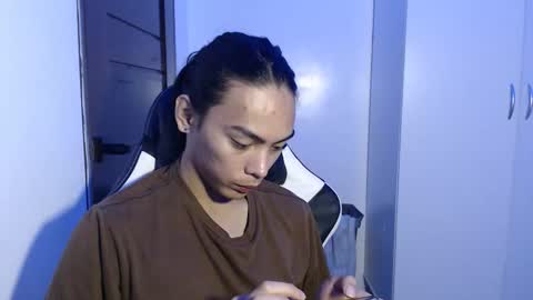 lalakinghugecock_2 online show from September 2025 05:13:01 PM