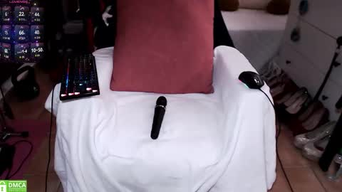 Lola online show from April 2026 06:19:02 PM