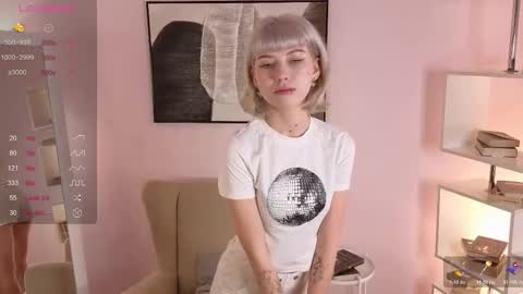 Sofia online show from November 2025 07:08:01 AM