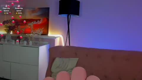 Mimi online show from March 2026 08:31:01 PM