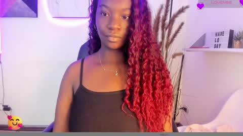 Snapshot of lana__beaux chatting on February 2025 07:10:02 PM online show from February 2025 07:10:02 PM