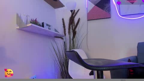Snapshot of lana__beaux chatting on February 2025 10:08:02 PM online show from February 2025 10:08:02 PM